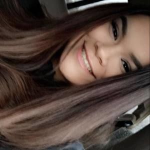 Meet your Posher, Adriana